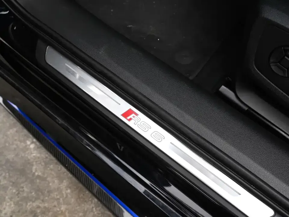Audi RS 6
