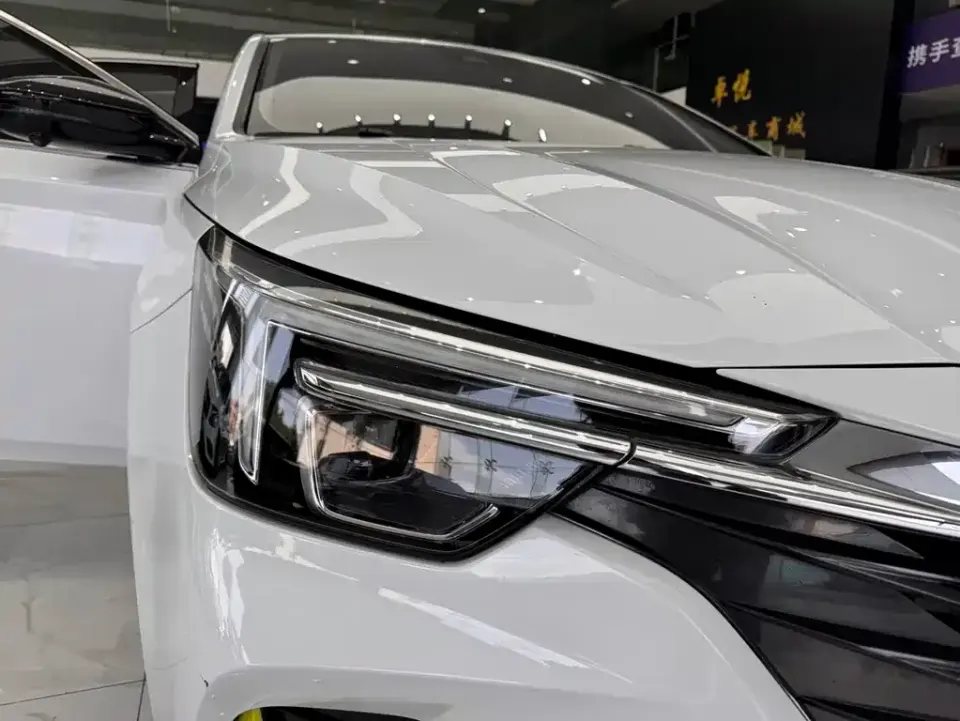Roewe i6 Max