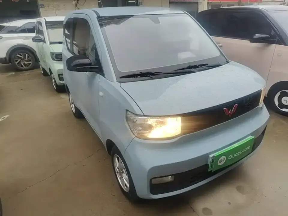 Wuling MINIEV