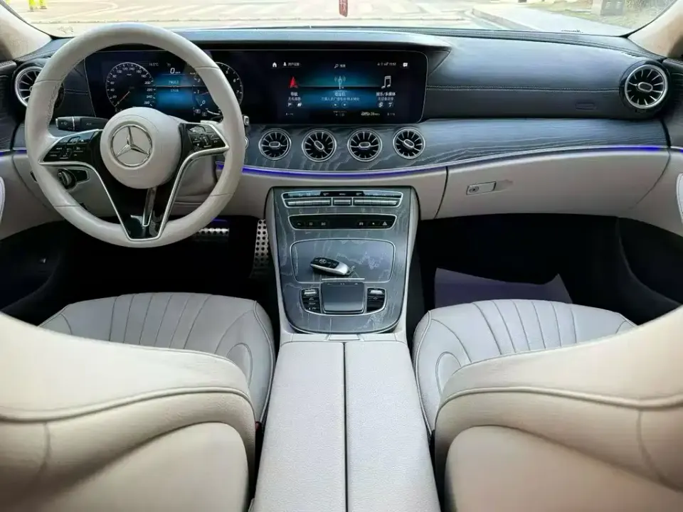 Mercedes-Benz CLS