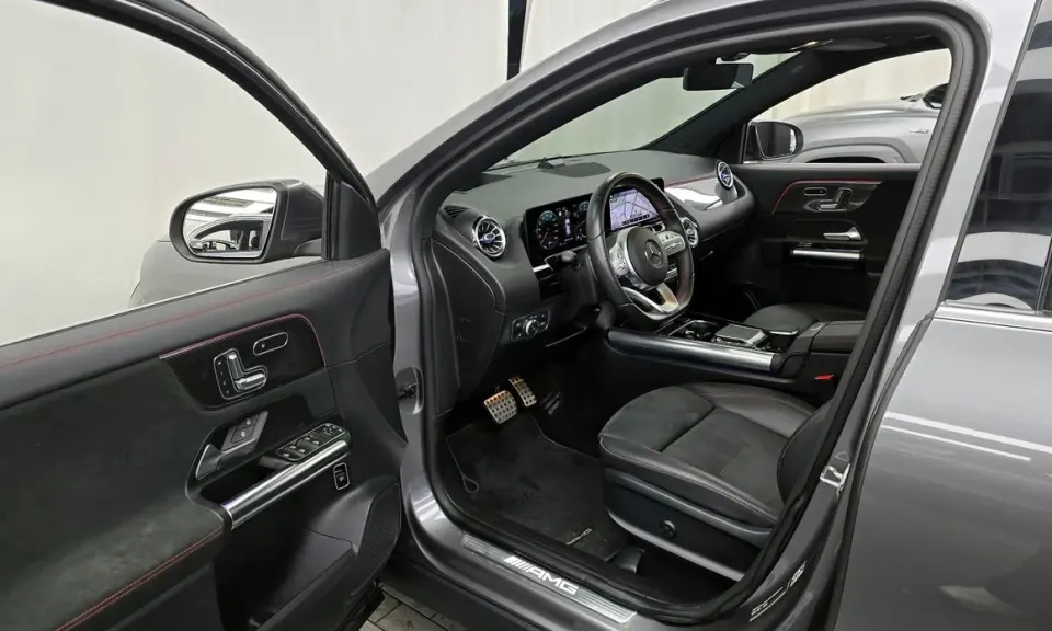 Mercedes-Benz GLA-Class