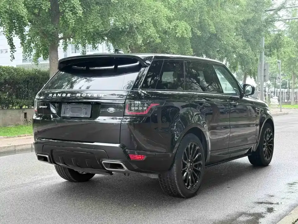Land Rover Sport