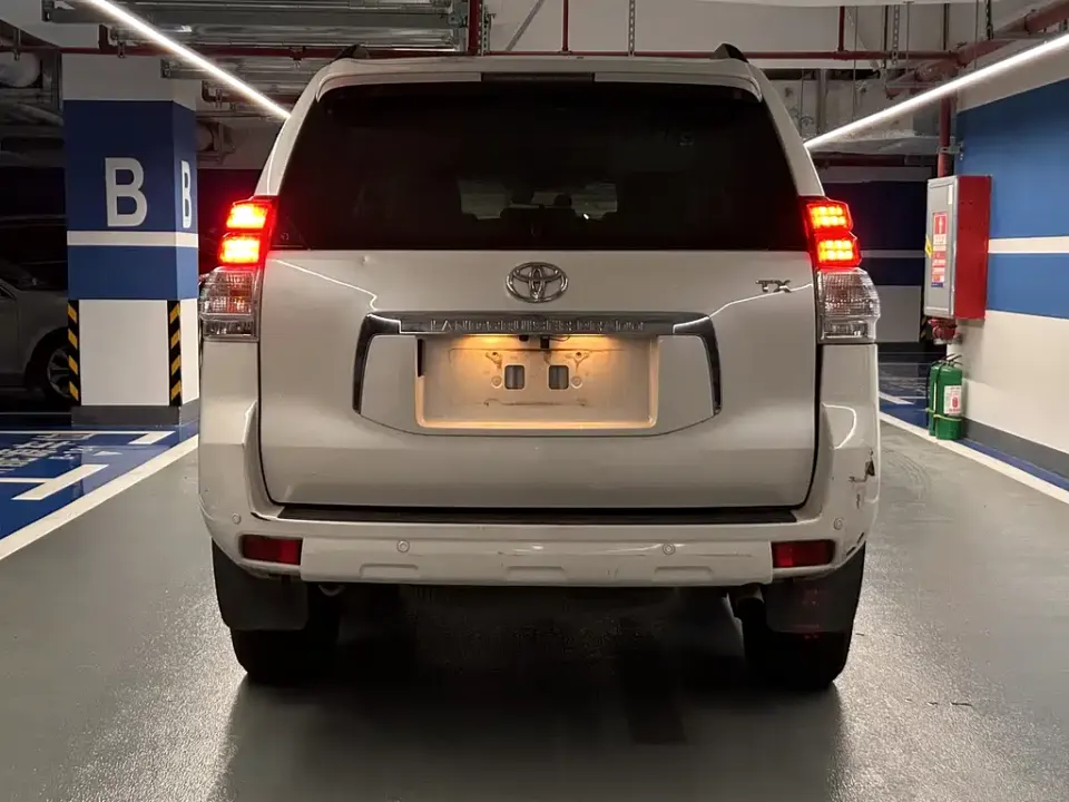Toyota Prado (Import)