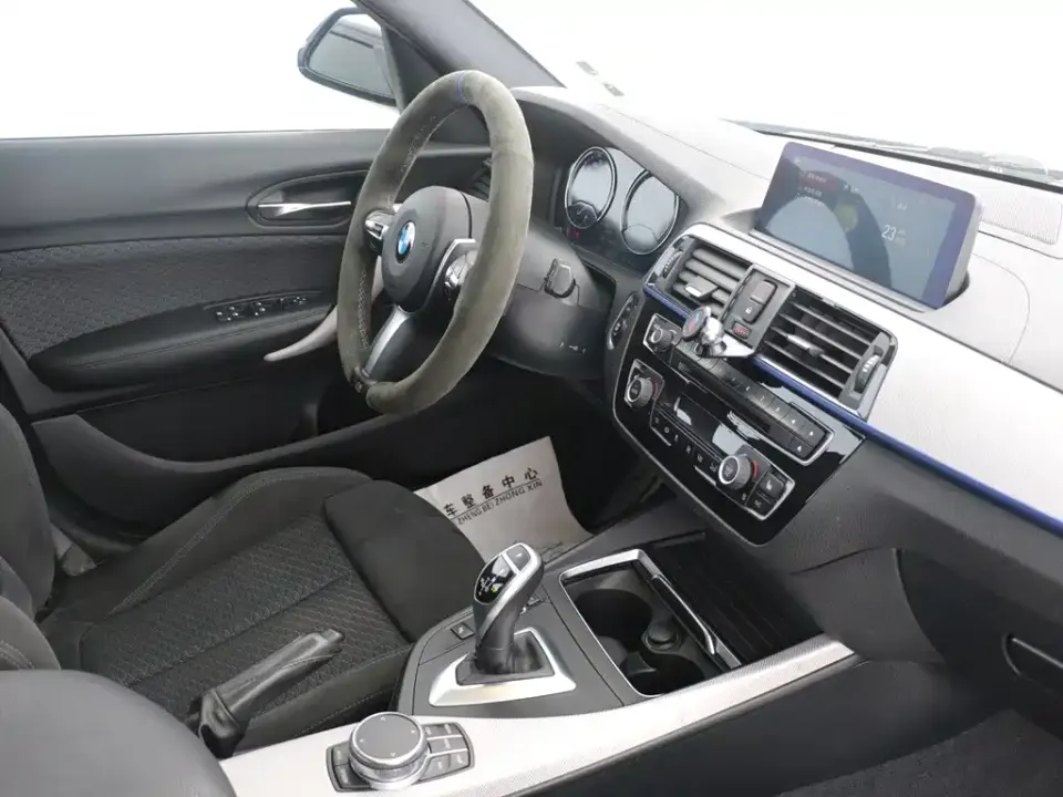 BMW 1 Series (Import)