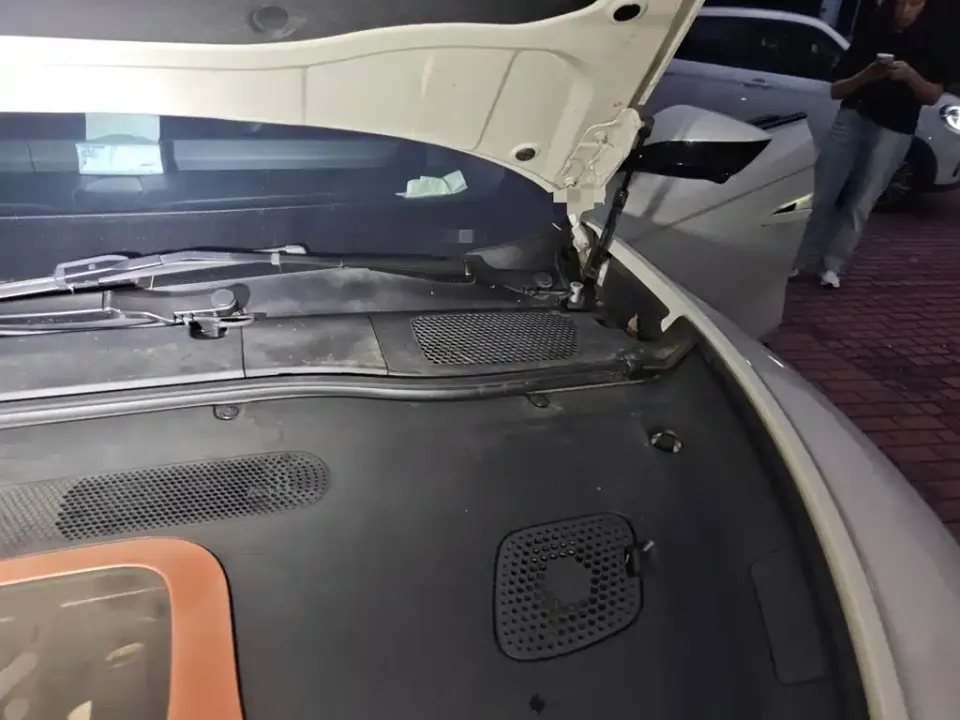 IM Motors IM L7