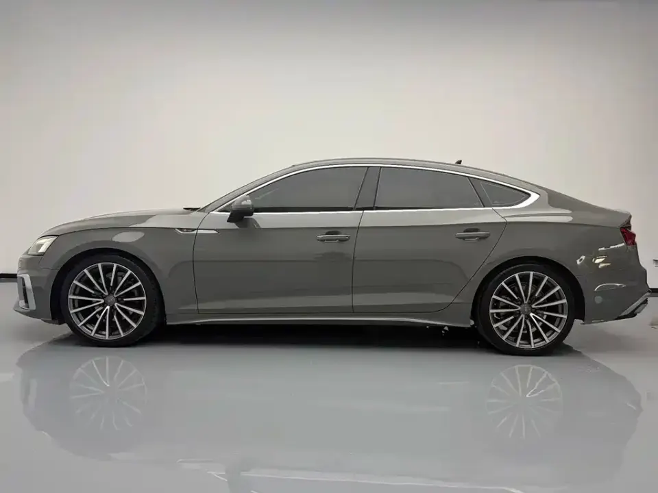 Audi A5 (Import)