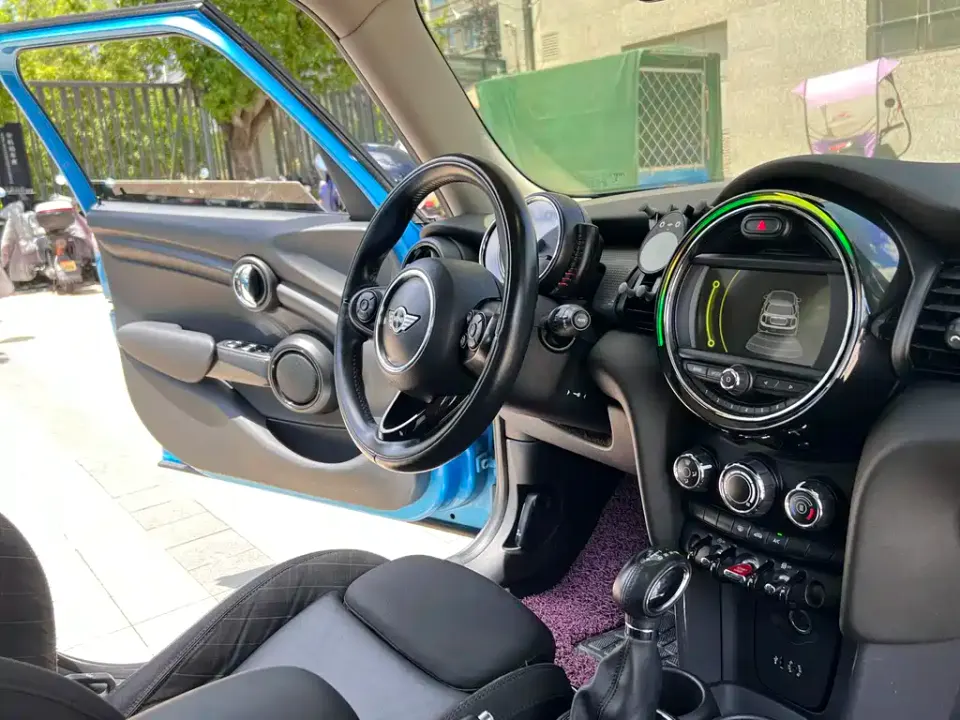 MINI Mini