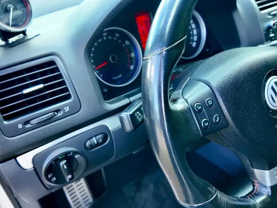 Volkswagen Golf (Import)