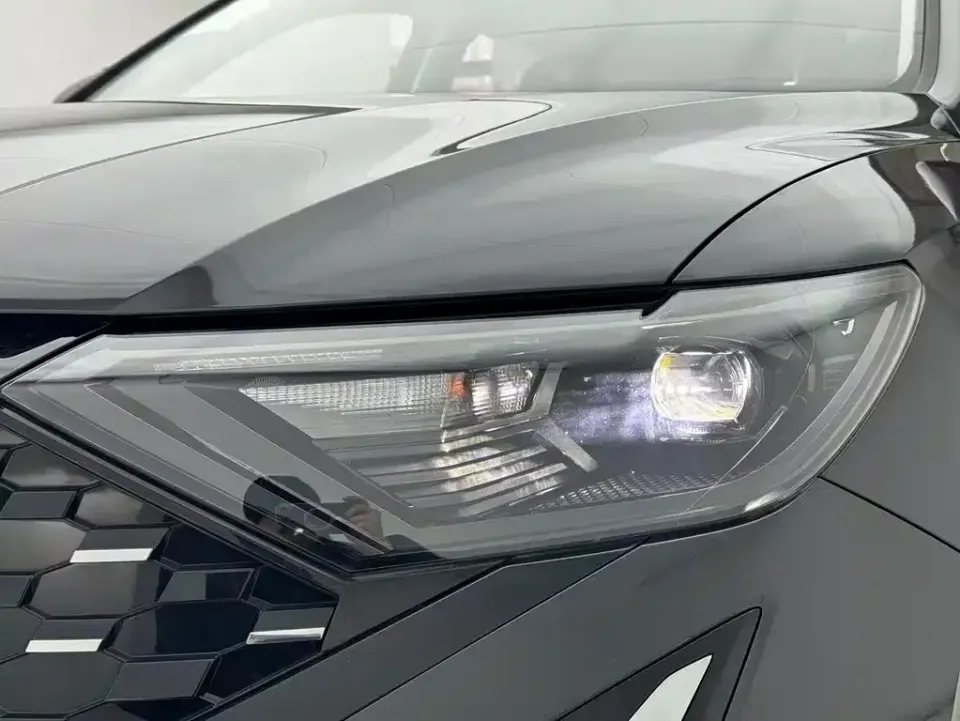 Jetta VS5