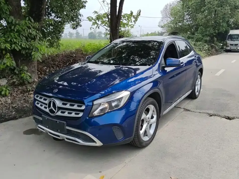 Mercedes-Benz GLA
