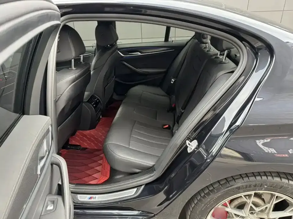 BMW 5 Series (Import)