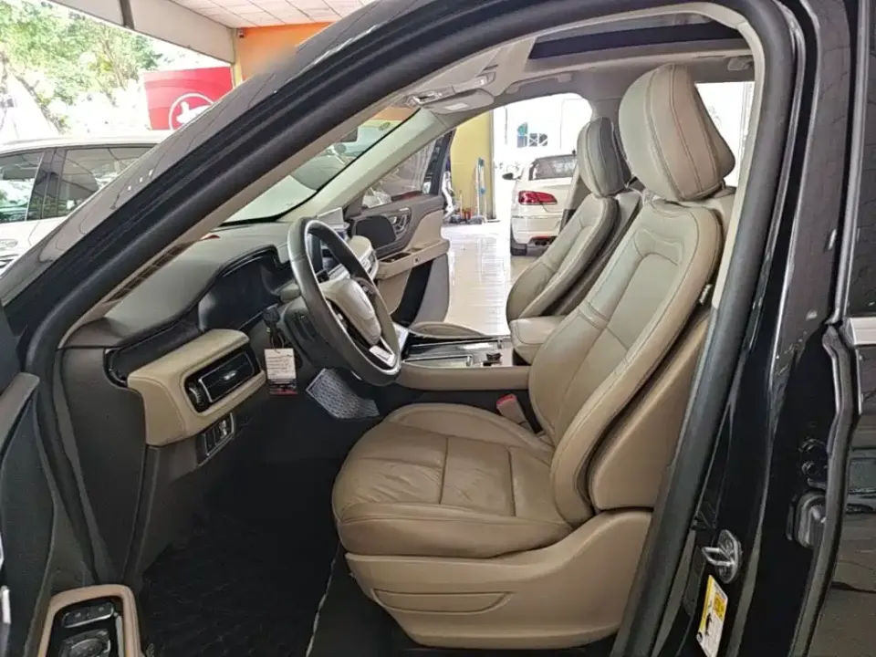 Lincoln Aviator (Import)