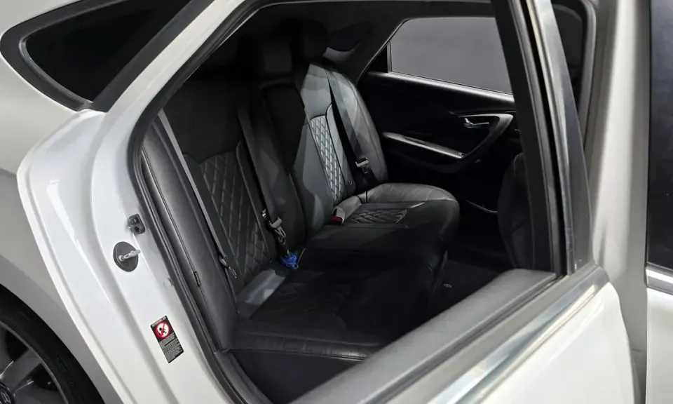 Hyundai Aslan