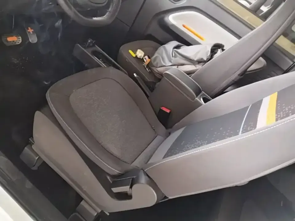 Wuling MINIEV