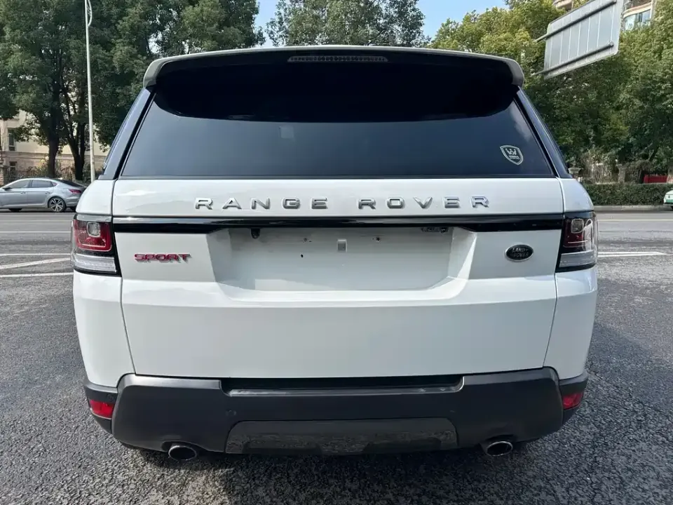 Land Rover Sport