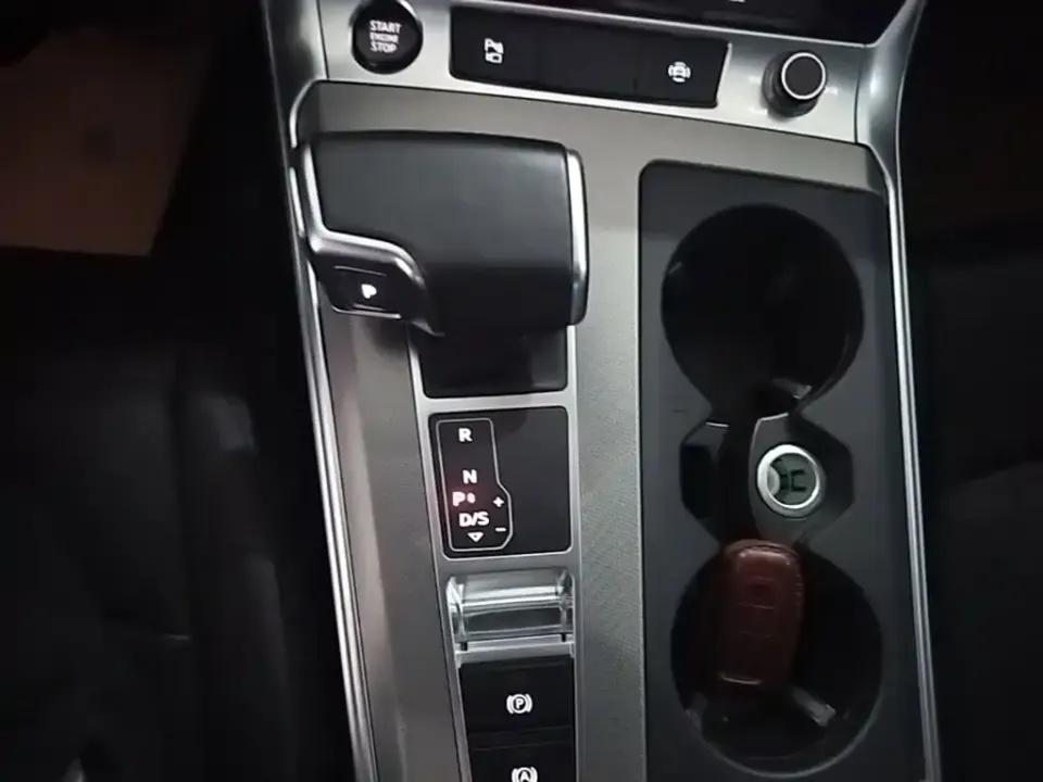 Audi A6 (Import)
