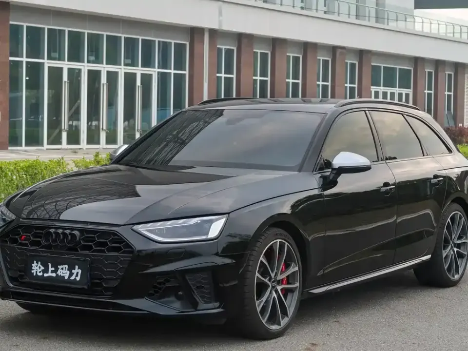 Audi S4