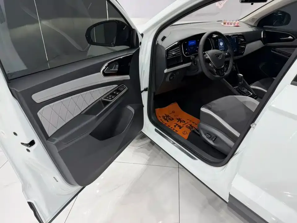 Jetta VS7