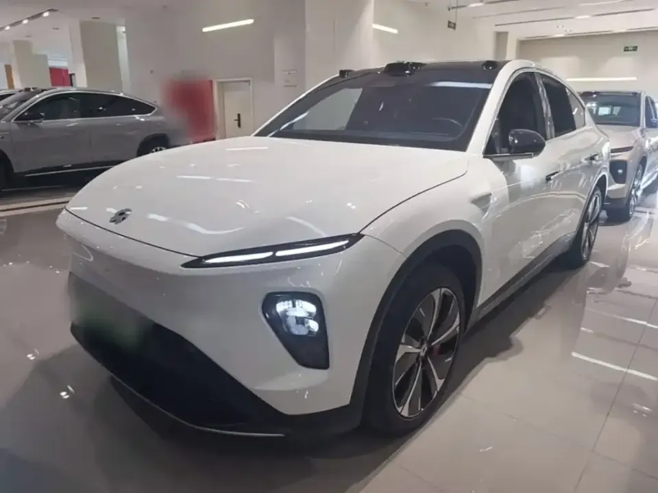 Nio EC7