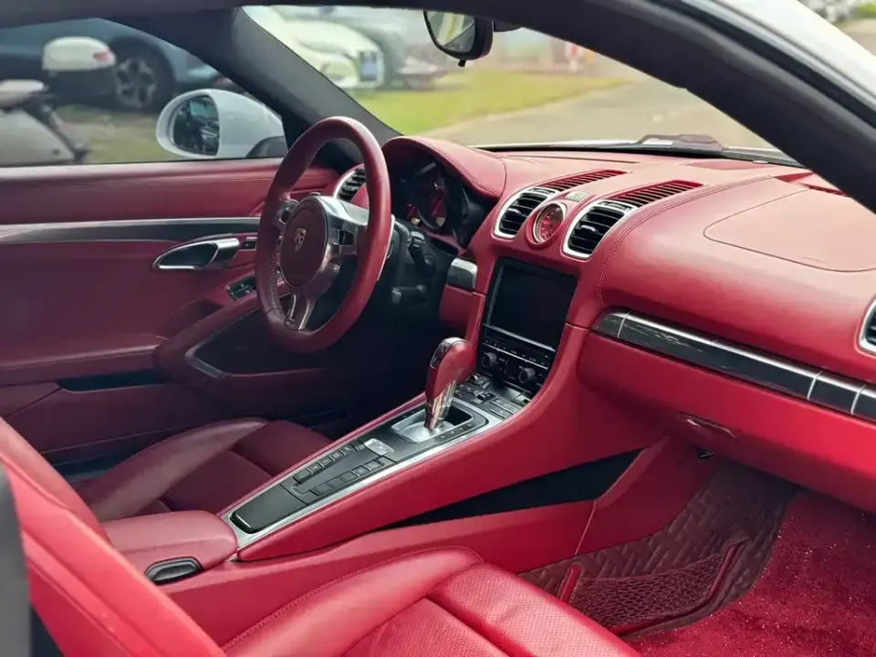 Porsche Cayman