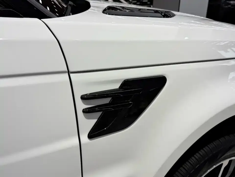 Land Rover Sport