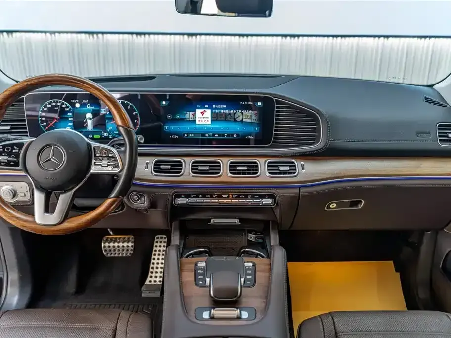 Mercedes-Benz GLS