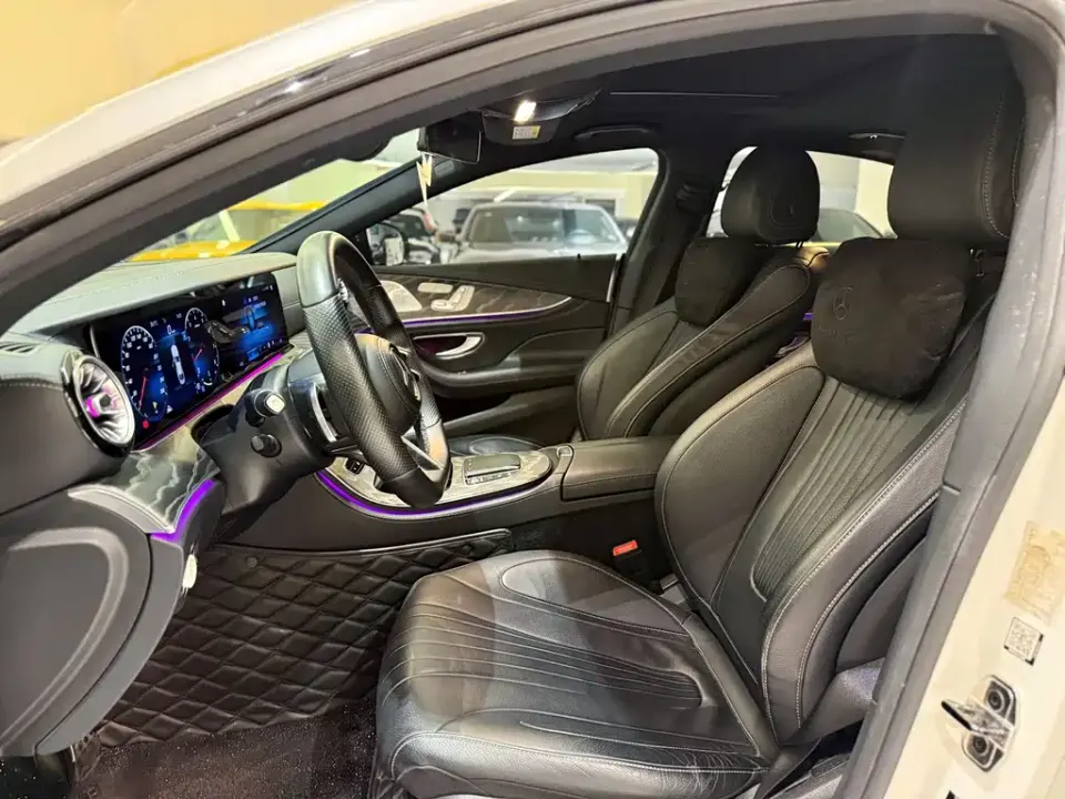 Mercedes-Benz CLS