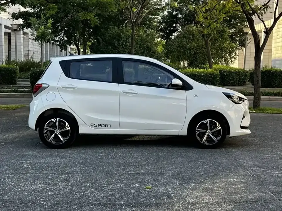 Changan Benben E-Star