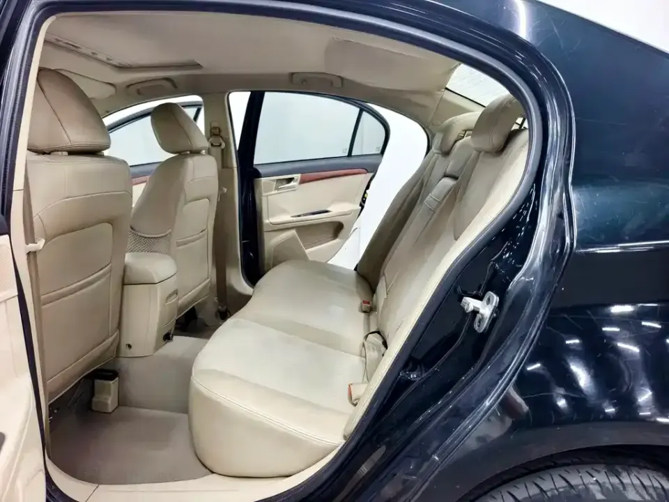 Roewe 350