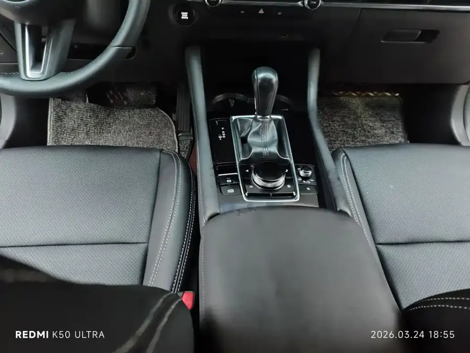 Mazda 3 Axela