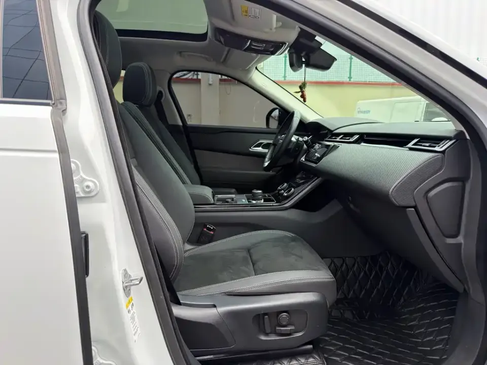 Land Rover Velar