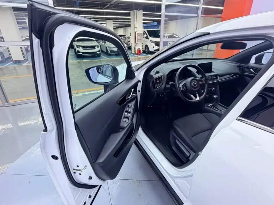 Mazda CX-4
