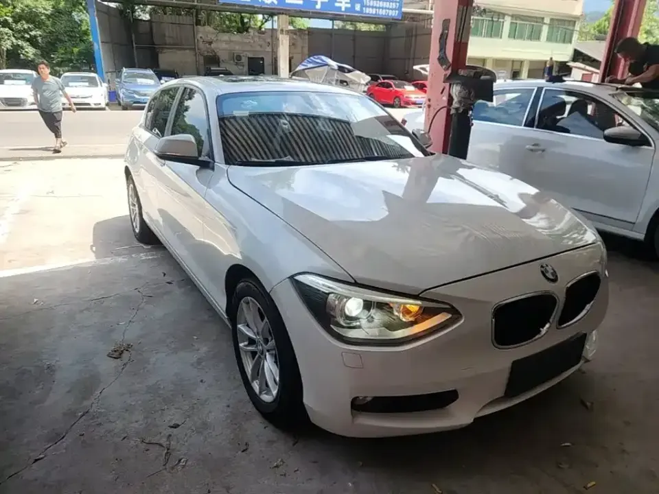 BMW 1 Series (Import)
