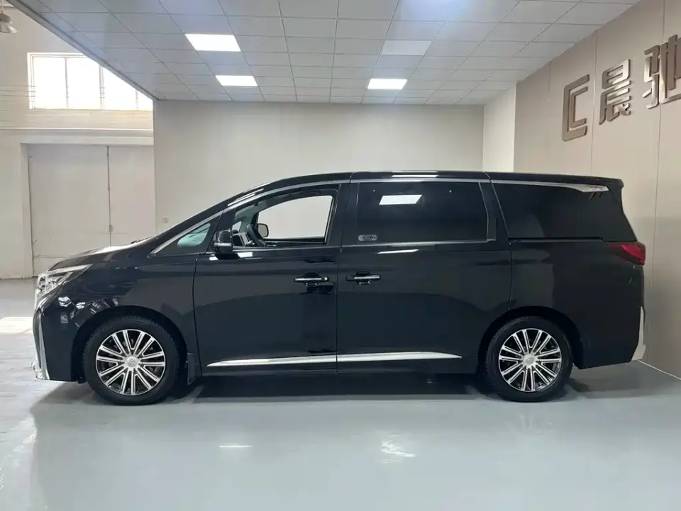 GAC Trumpchi M8