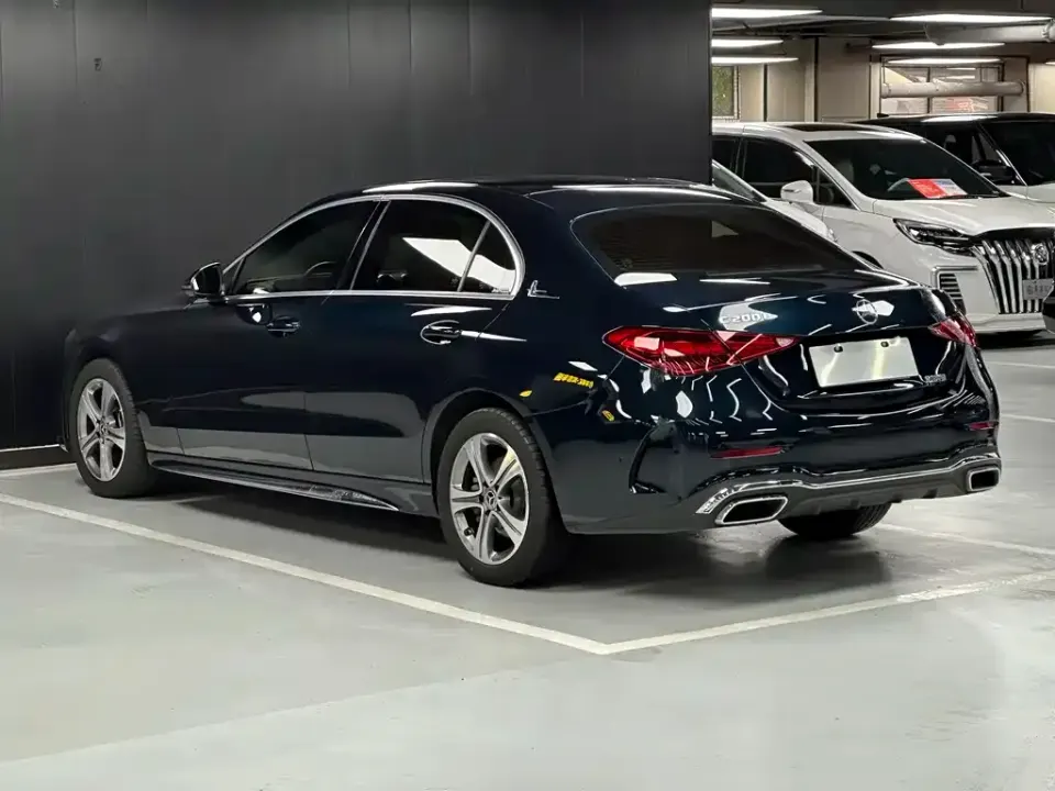 Mercedes-Benz C-Class