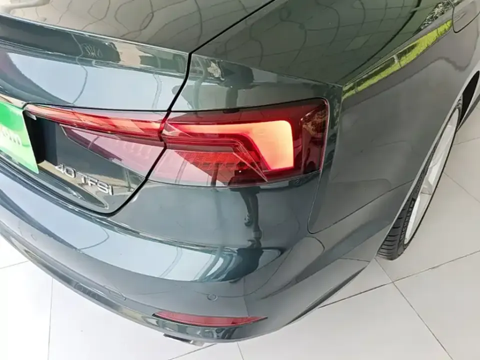 Audi A5 (Import)