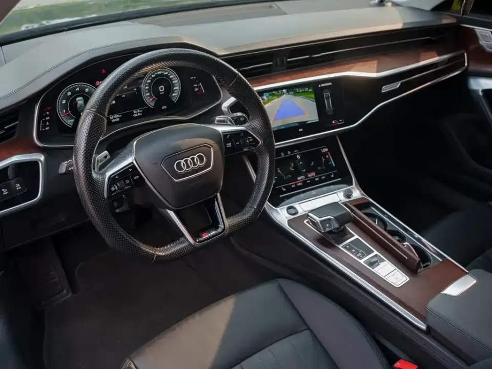 Audi A6 (Import)