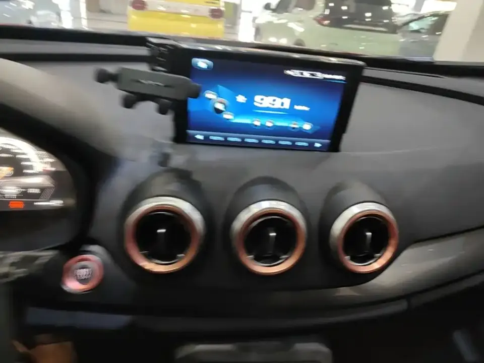 WEY Wey VV7