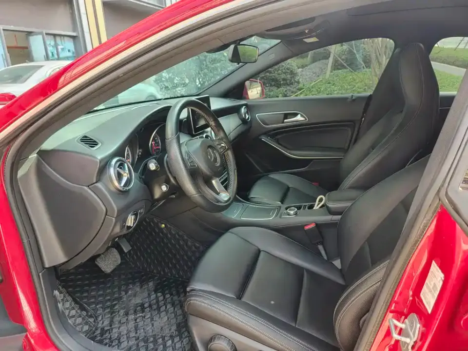 Mercedes-Benz CLA (Import)