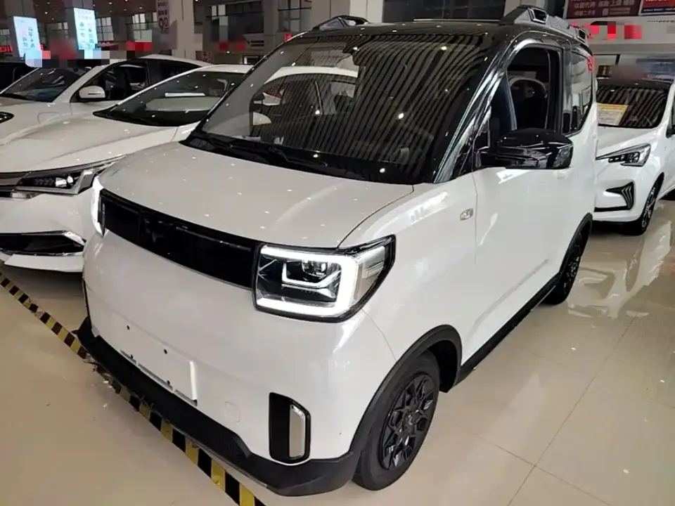 Wuling MINIEV