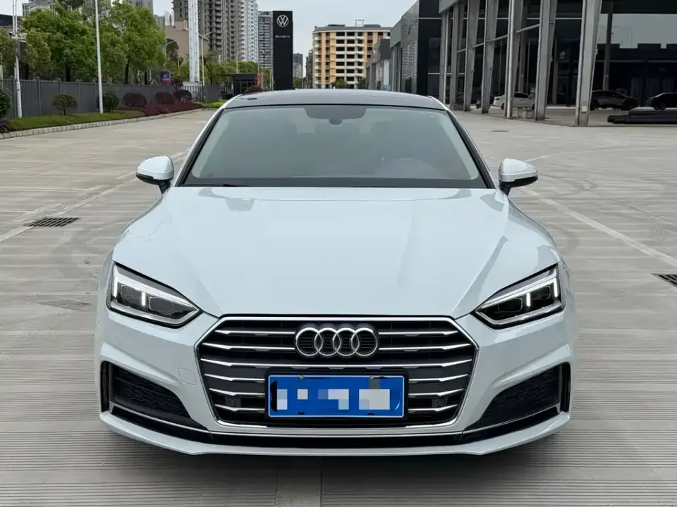 Audi A5 (Import)