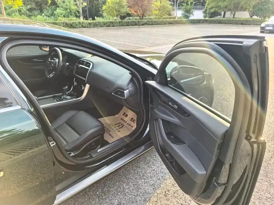 Jaguar XEL