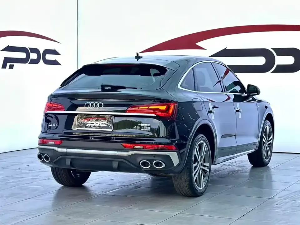 Audi Q5L Sportback