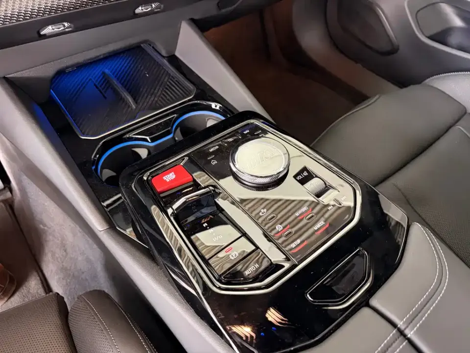 BMW M5 New Energy
