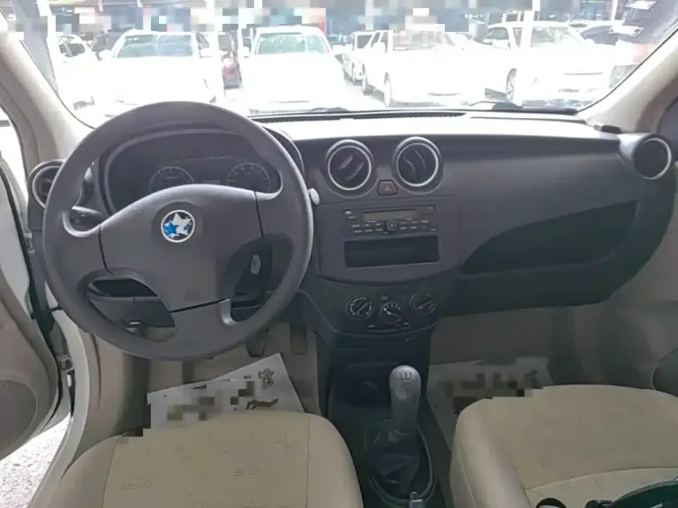 Venucia R30