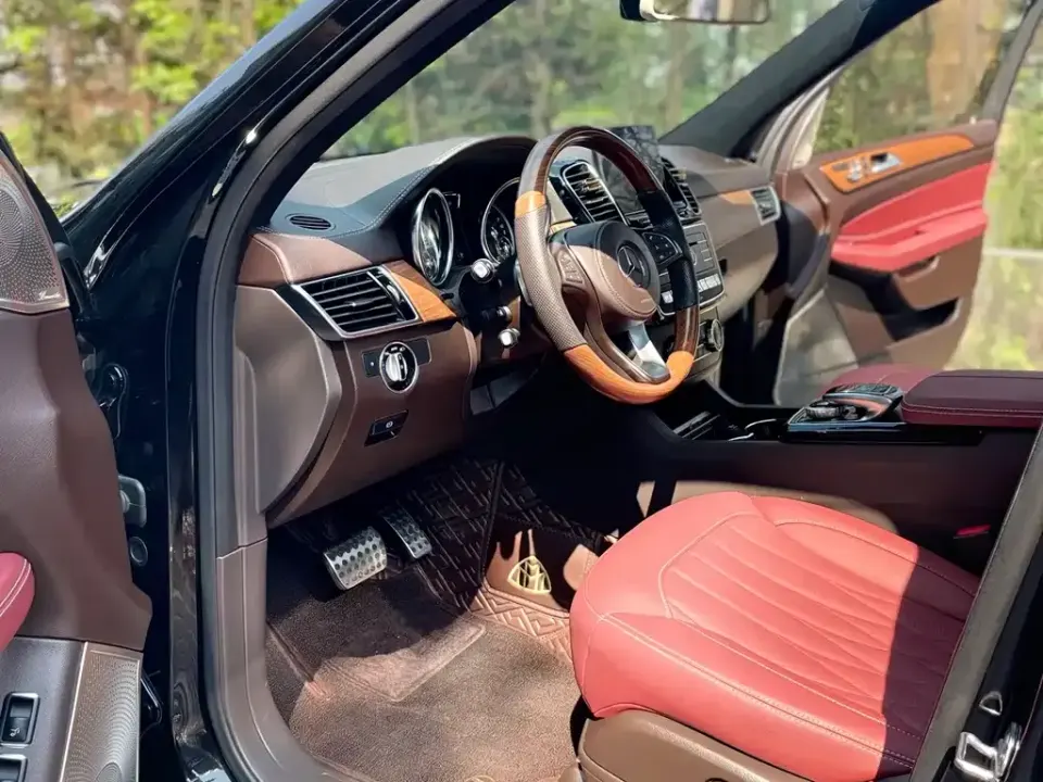 Mercedes-Benz GLS