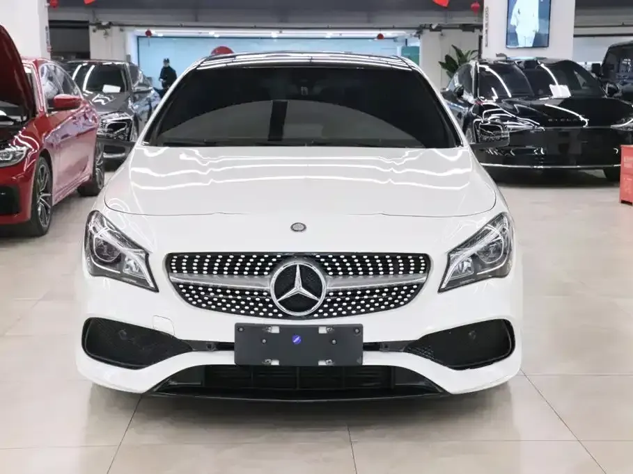 Mercedes-Benz CLA (Import)