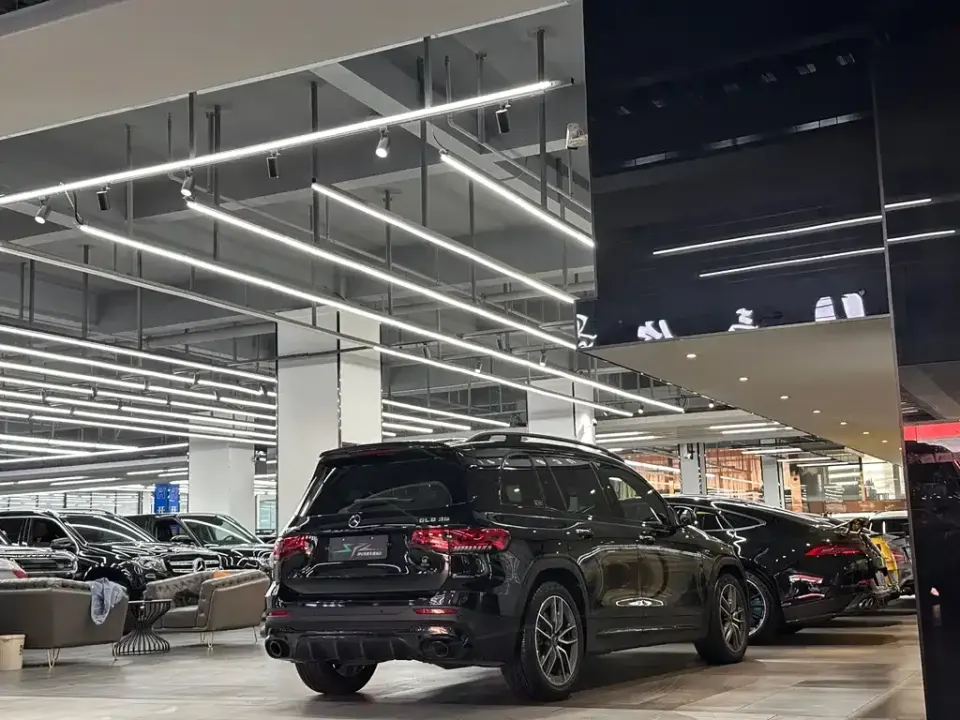 Mercedes-Benz GLB AMG