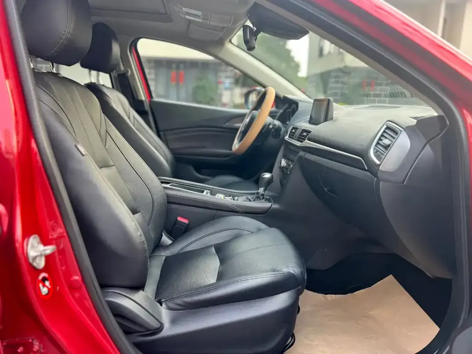Mazda 3 Axela