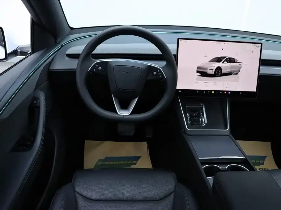 Tesla Model Y L